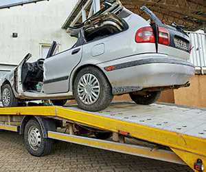 Flatbed Trailer Towing 